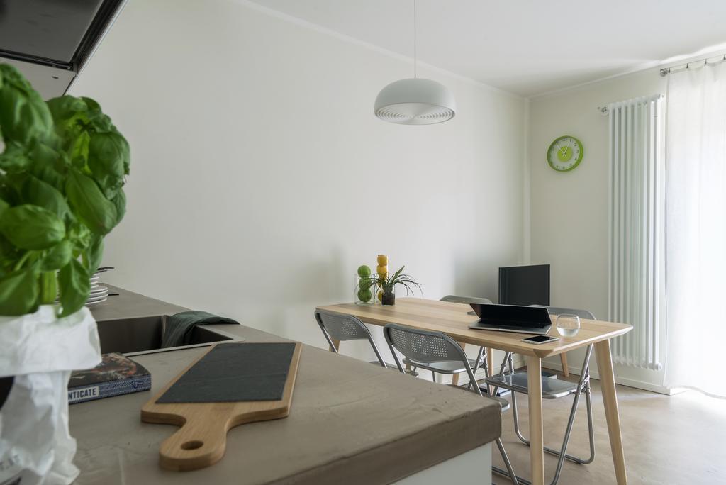 Palermo Flexyrent Apartment Milan Room photo